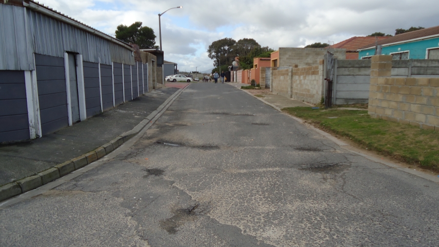0 Bedroom Property for Sale in Silwood Heights Western Cape